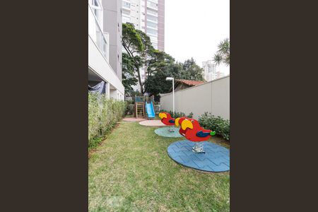 Playground - Condomínio de apartamento para alugar com 2 quartos, 57m² em Jardim das Acácias, São Paulo