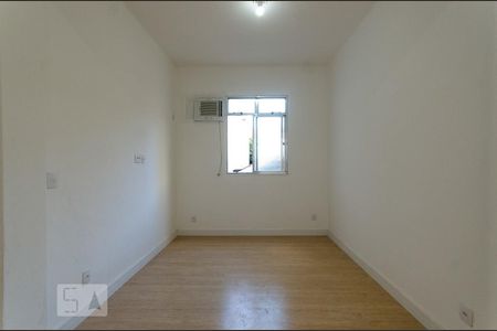 Apartamento para alugar com 25m², 1 quarto e sem vagaDormitório