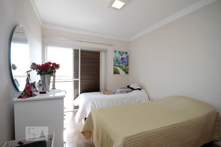 Apartamento à venda com 240m², 3 quartos e 3 vagasQuarto 