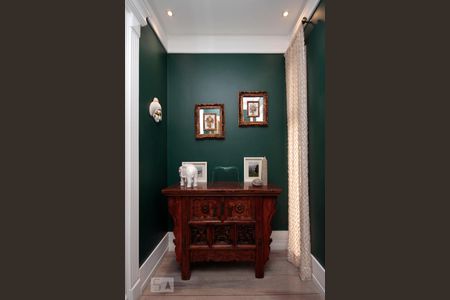 Apartamento à venda com 240m², 3 quartos e 3 vagasHall do Andar