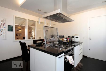 Apartamento à venda com 240m², 3 quartos e 3 vagasCozinha