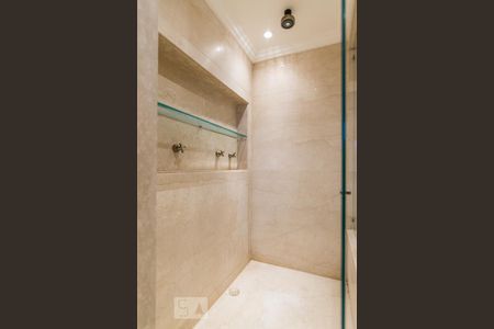 Apartamento à venda com 450m², 5 quartos e 4 vagasSuite com Ducha Dupla