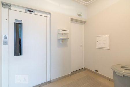 Apartamento à venda com 450m², 5 quartos e 4 vagasElevador de Serviço 