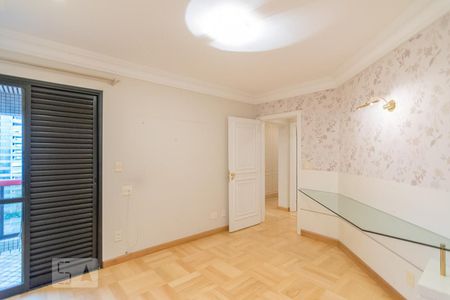 Apartamento à venda com 450m², 5 quartos e 4 vagasSuíte 4