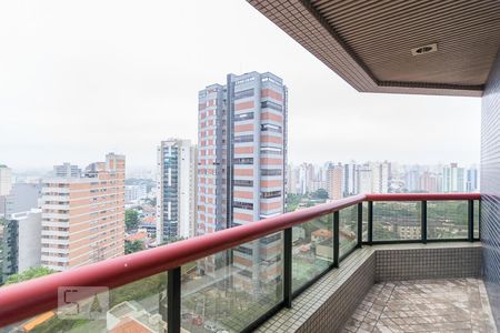 Apartamento à venda com 450m², 5 quartos e 4 vagasVaranda do Home Theater