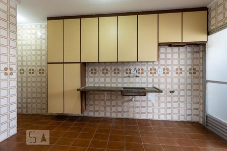 Apartamento à venda com 118m², 3 quartos e 3 vagasCozinha