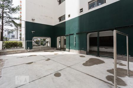 Quadra esportiva de apartamento para alugar com 3 quartos, 118m² em Moema, São Paulo