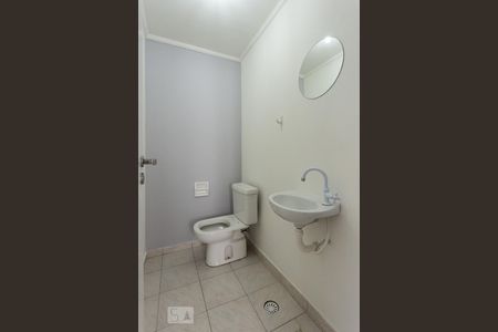 Lavabo de apartamento para alugar com 3 quartos, 118m² em Moema, São Paulo