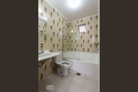 Banheiro de apartamento à venda com 3 quartos, 118m² em Moema, São Paulo