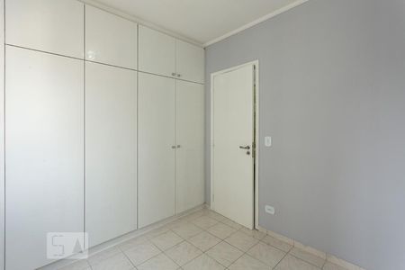 Apartamento à venda com 118m², 3 quartos e 3 vagasQuarto 2