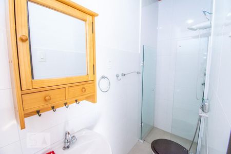 Banheiro Quarto 1 - 3 de casa de condomínio para alugar com 4 quartos, 165m² em Laranjeiras, Rio de Janeiro