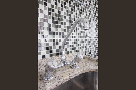 Apartamento à venda com 72m², 2 quartos e 1 vaga Apartamento à venda com 72m², 2 quartos e 1 vagaCozinha detalhe