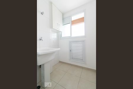 Apartamento à venda com 72m², 2 quartos e 1 vaga Apartamento à venda com 72m², 2 quartos e 1 vagaÁrea de serviço
