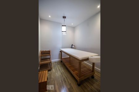 Apartamento à venda com 72m², 2 quartos e 1 vaga Apartamento à venda com 72m², 2 quartos e 1 vagaEspaço massagem