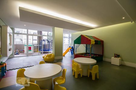 Apartamento à venda com 72m², 2 quartos e 1 vaga Apartamento à venda com 72m², 2 quartos e 1 vagaBrinquedoteca