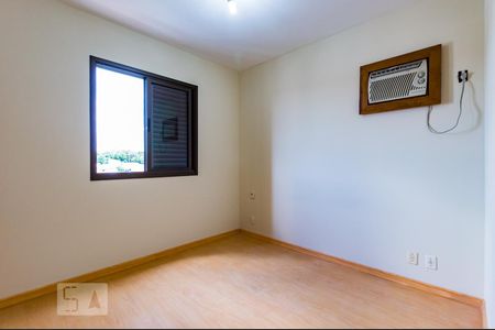 Apartamento à venda com 85m², 2 quartos e 2 vagasSuíte