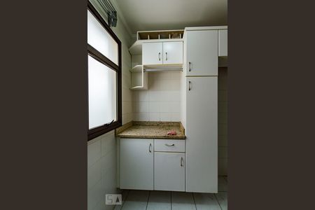 Apartamento à venda com 85m², 2 quartos e 2 vagasÁrea de Serviço