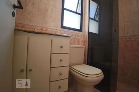 Banheiro de kitnet/studio à venda com 1 quarto, 28m² em Bela Vista, São Paulo