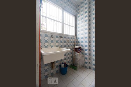 Apartamento à venda com 96m², 2 quartos e 1 vagaLAVANDERIA