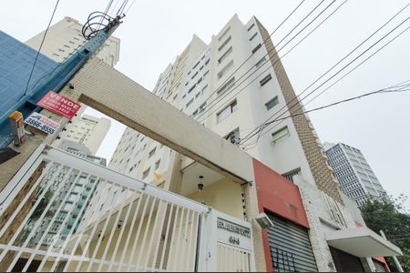 Apartamento à venda com 63m², 2 quartos e sem vaga Apartamento à venda com 63m², 2 quartos e sem vagaFachada