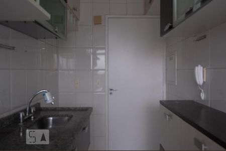 Apartamento para alugar com 65m², 2 quartos e 1 vagaCozinha