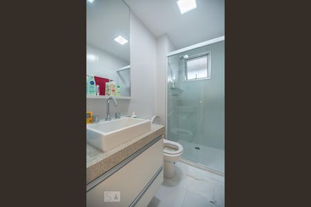 Apartamento para alugar com 121m², 3 quartos e 2 vagas Apartamento para alugar com 121m², 3 quartos e 2 vagasBanheiro Suíte 2