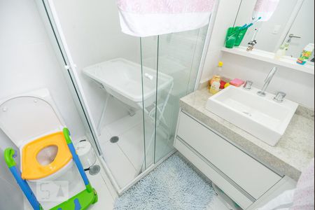 Apartamento para alugar com 121m², 3 quartos e 2 vagas Apartamento para alugar com 121m², 3 quartos e 2 vagasBanheiro Suíte 3