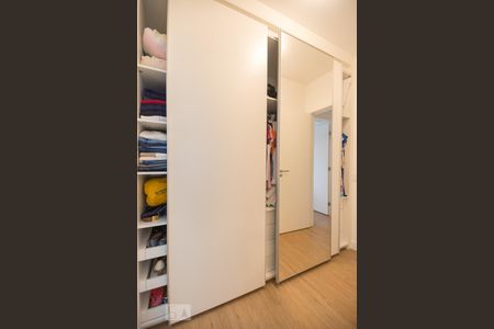 Suíte 1 de apartamento para alugar com 3 quartos, 121m² em Pinheiros, São Paulo