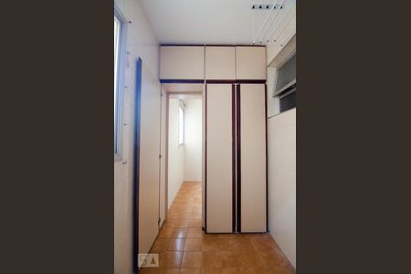 Apartamento para alugar com 100m², 3 quartos e 2 vagasLavanderia