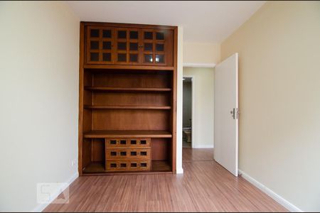 Quarto 1 de apartamento para alugar com 3 quartos, 100m² em Centro, Campinas