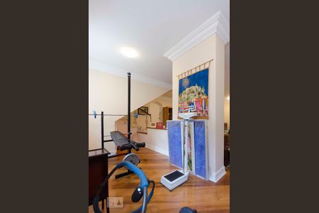 Casa à venda com 577m², 5 quartos e 7 vagasSala piso inferior