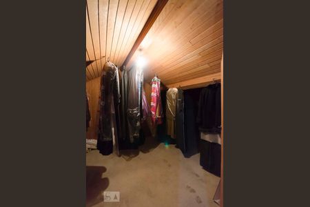 Casa à venda com 577m², 5 quartos e 7 vagasDespensa