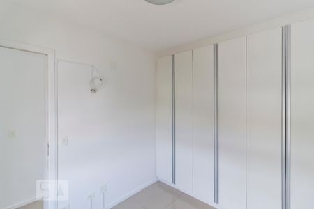 Apartamento à venda com 47m², 1 quarto e 1 vagaQuarto
