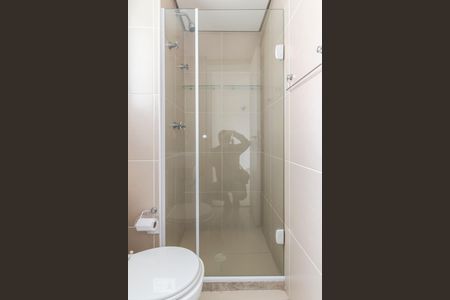 Banheiro de apartamento à venda com 1 quarto, 47m² em Lapa, São Paulo