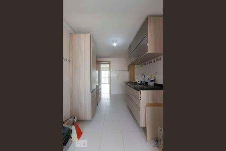 Apartamento à venda com 115m², 3 quartos e 3 vagasCozinha