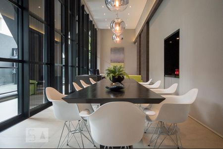 Studio à venda com 25m², 1 quarto e 1 vaga Studio à venda com 25m², 1 quarto e 1 vagaEspaço Gourmet