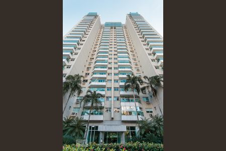 Apartamento à venda com 125m², 2 quartos e 2 vagasFachada