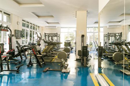 Apartamento à venda com 125m², 2 quartos e 2 vagasAcademia