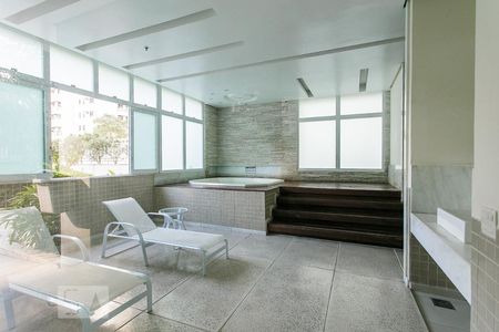 Apartamento à venda com 125m², 2 quartos e 2 vagasSpa