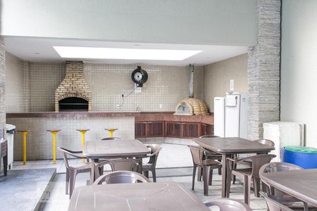 Apartamento à venda com 125m², 2 quartos e 2 vagasChurrasqueira
