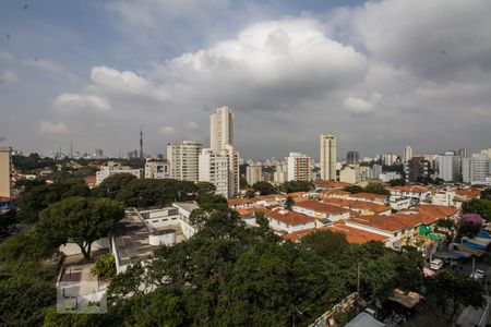Sala vista de apartamento para alugar com 3 quartos, 130m² em Sumaré, São Paulo