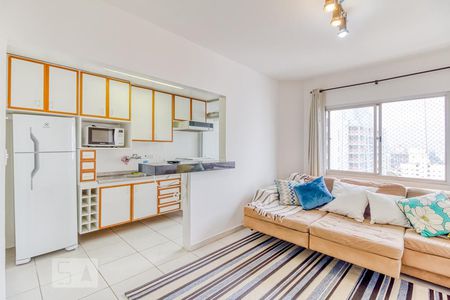 Sala de apartamento para alugar com 1 quarto, 56m² em Indianópolis, São Paulo