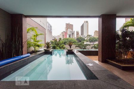 Studio à venda com 40m², 1 quarto e 1 vagaPiscina