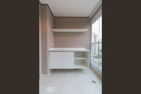 Varanda de kitnet/studio à venda com 1 quarto, 33m² em Brooklin Paulista, São Paulo