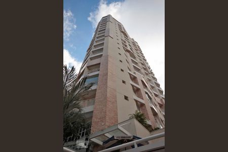 Apartamento para alugar com 55m², 2 quartos e 2 vagasFachada