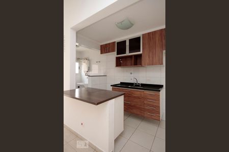 Apartamento para alugar com 55m², 2 quartos e 2 vagasCozinha