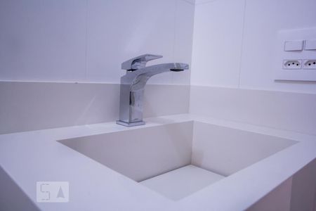 BANHEIRO de apartamento à venda com 1 quarto, 38m² em Jardim Paulista, São Paulo