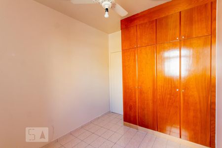 Apartamento para alugar com 74m², 3 quartos e 1 vagaQuarto 1
