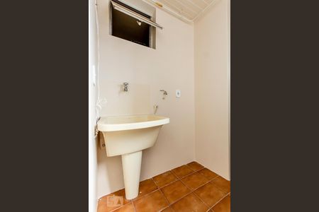 Apartamento para alugar com 74m², 3 quartos e 1 vagaÁrea de serviço