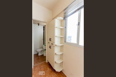 Apartamento para alugar com 74m², 3 quartos e 1 vagaÁrea de serviço